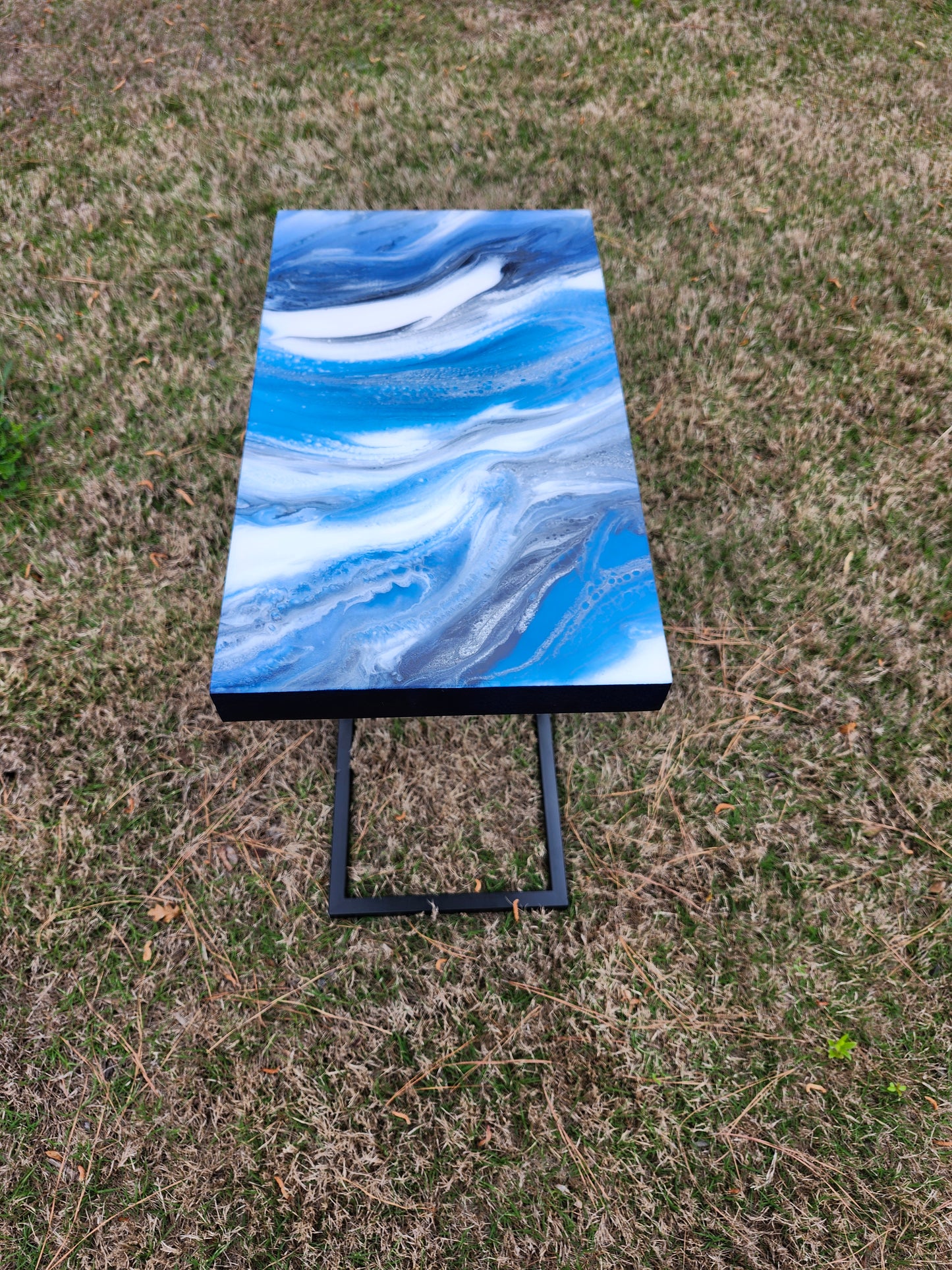 Blue and white Swirl "C" Table