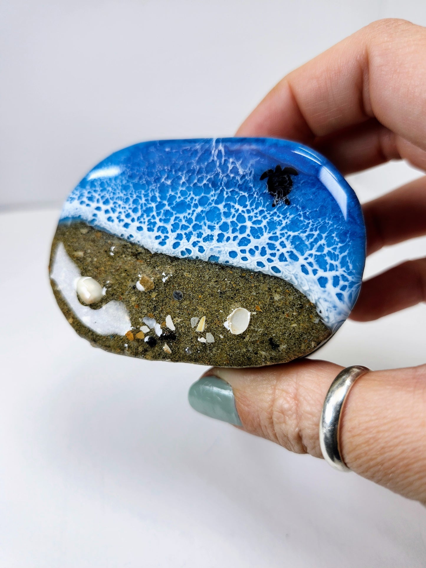 Ring boxes | Pacific Blue Ocean with Sandy Beach