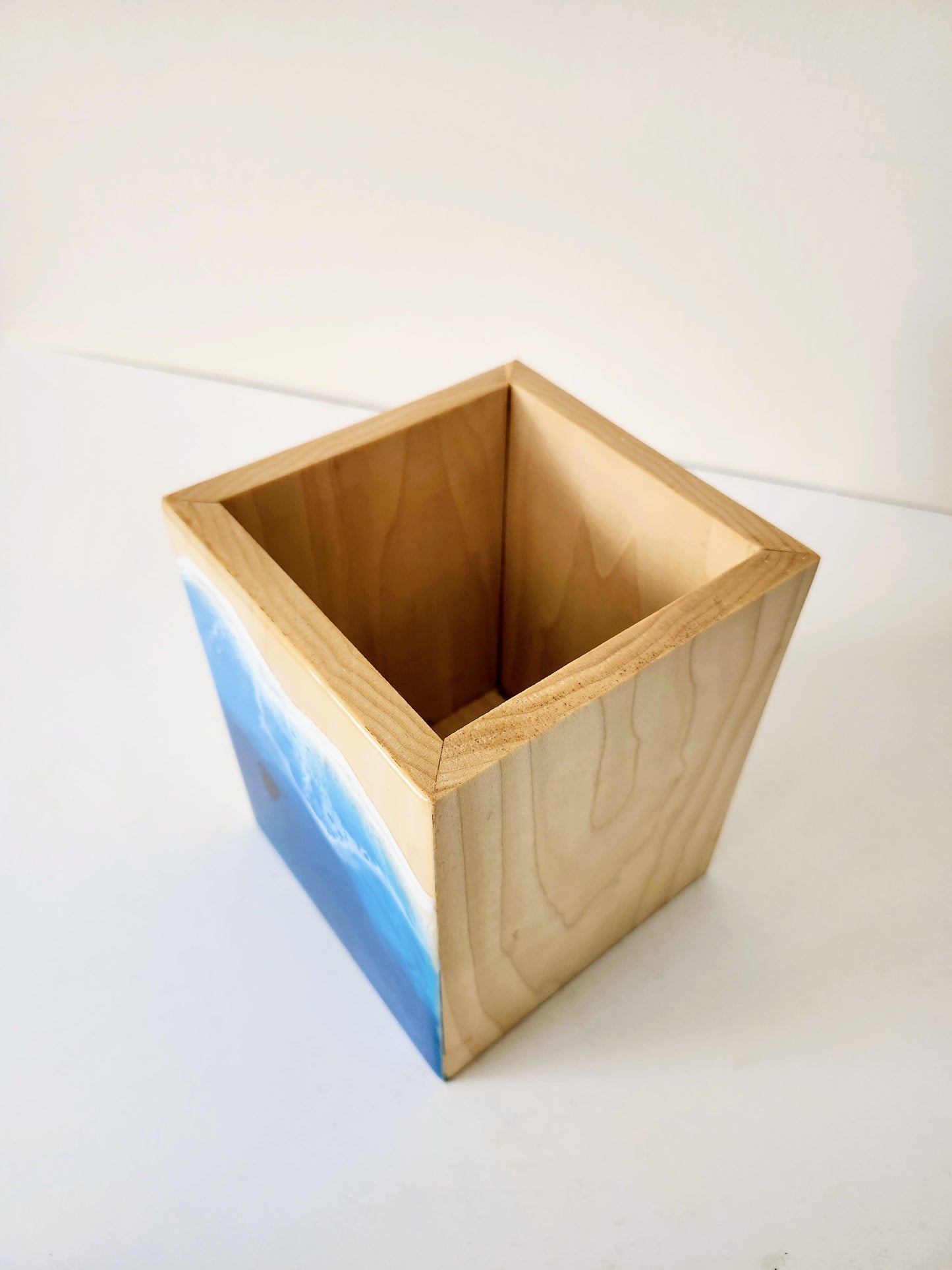 Utensil Holder with Turtle and Sharks| Caribbean Ocean