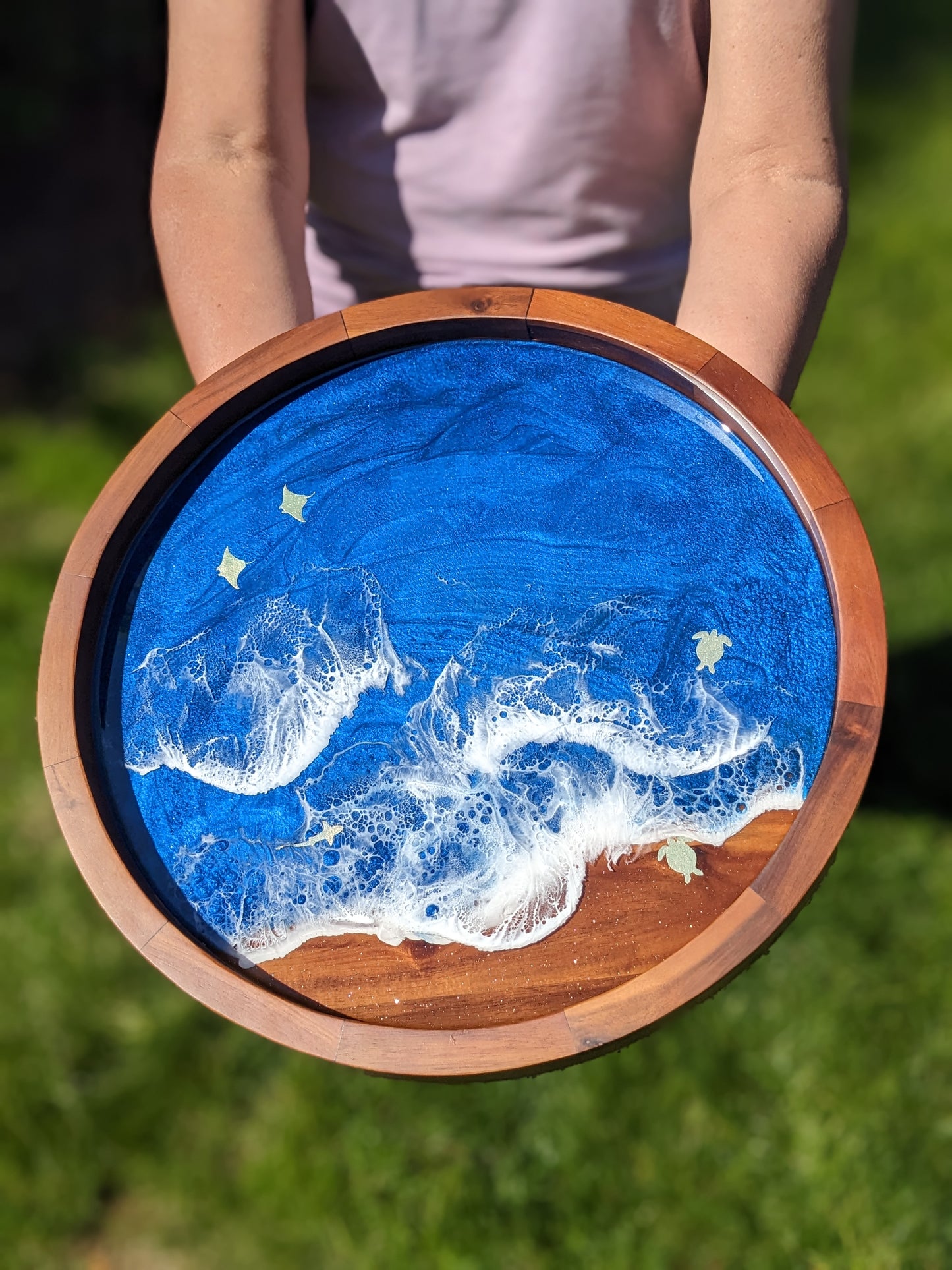 Ocean Lazy Susan with wood rails (medium)