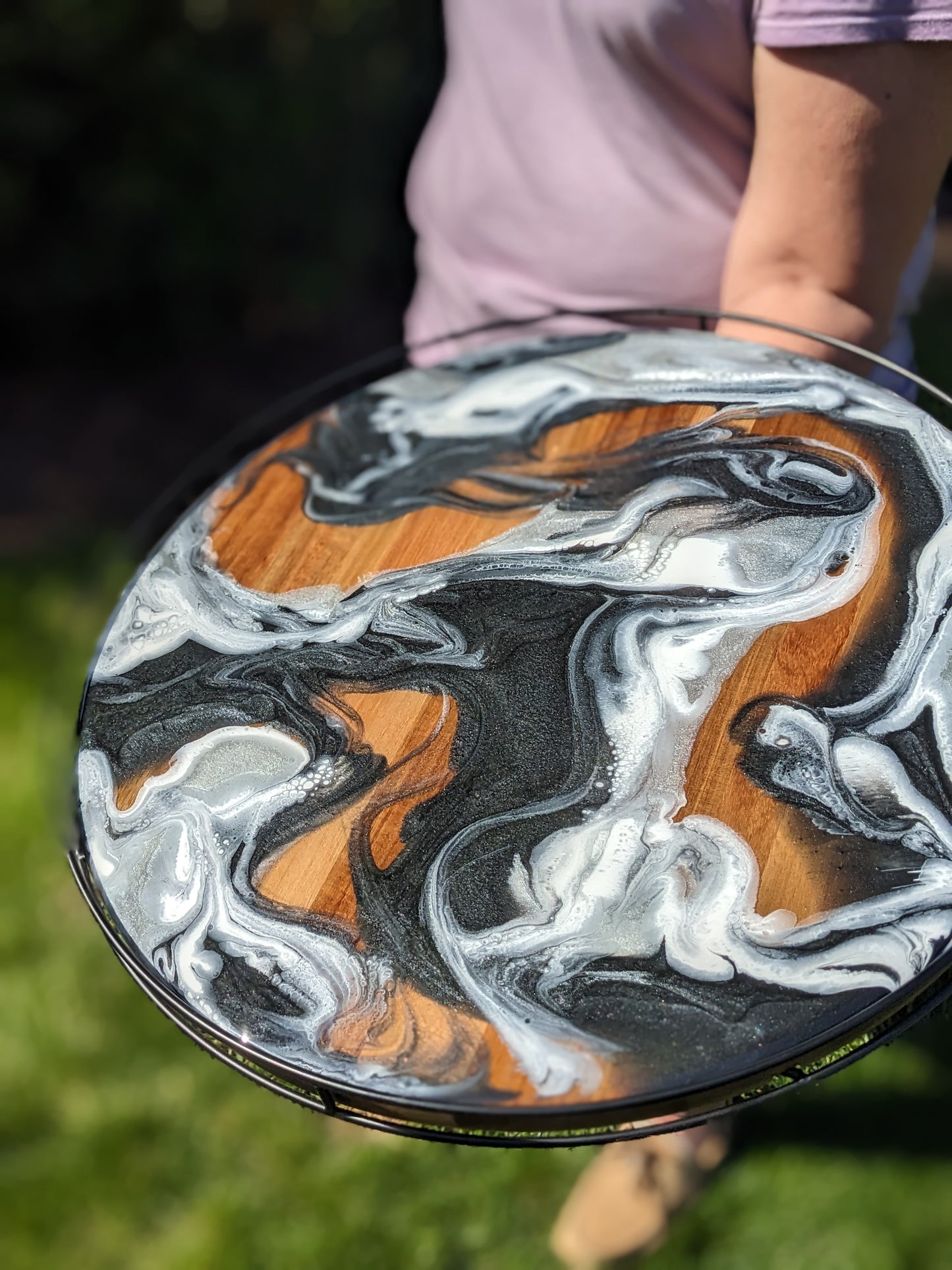 Black and White Swirl Lazy Susan with metal rail (large)