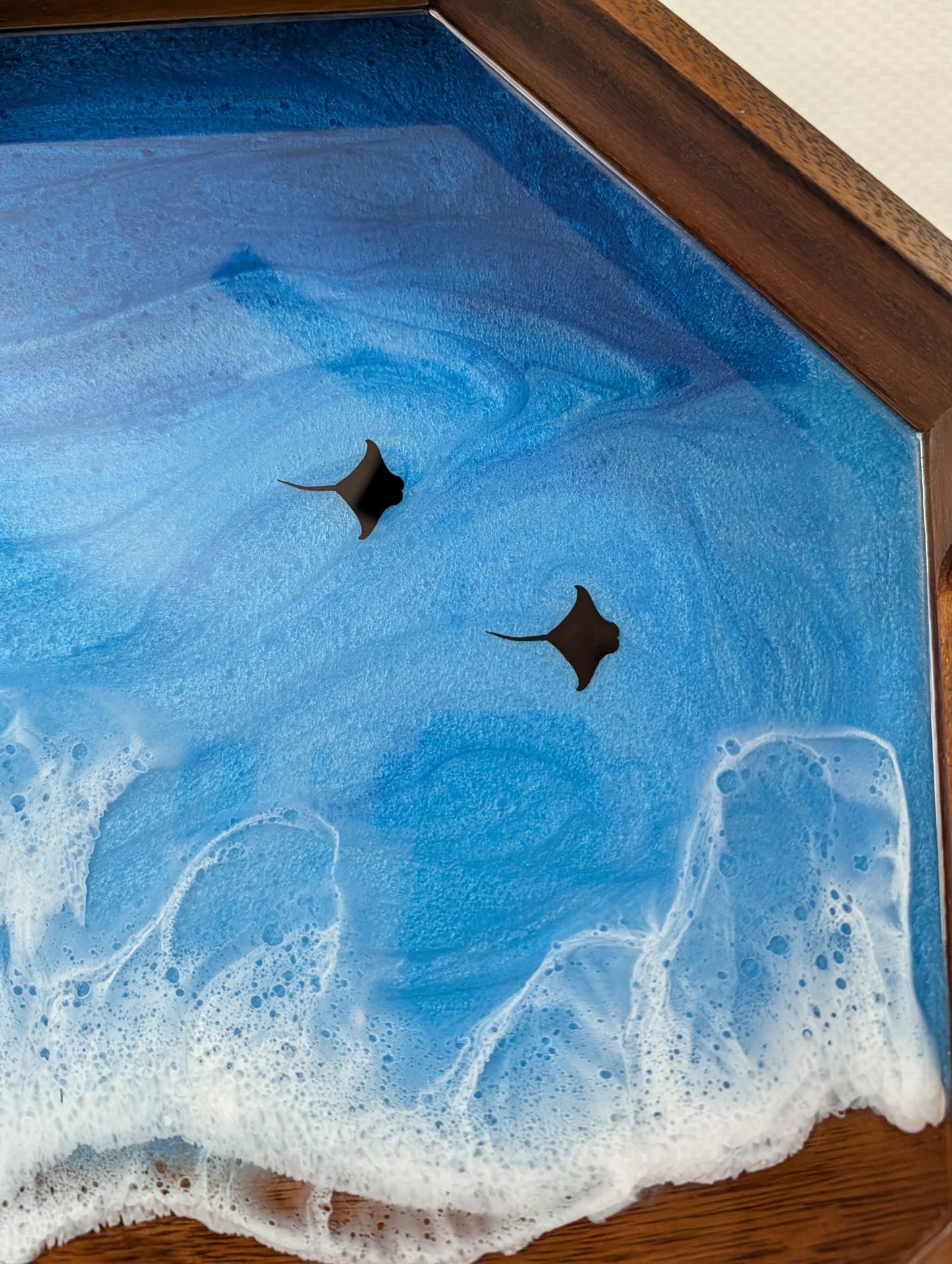 Pacific Blue Serving Tray with Stingrays (15 inch Octagon)