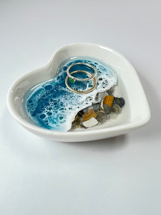 Ceramic Heart Ring Dish (+gold shimmer)