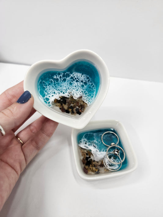 Caribbean Blue Pebble Beach Ceramic Ring Dish