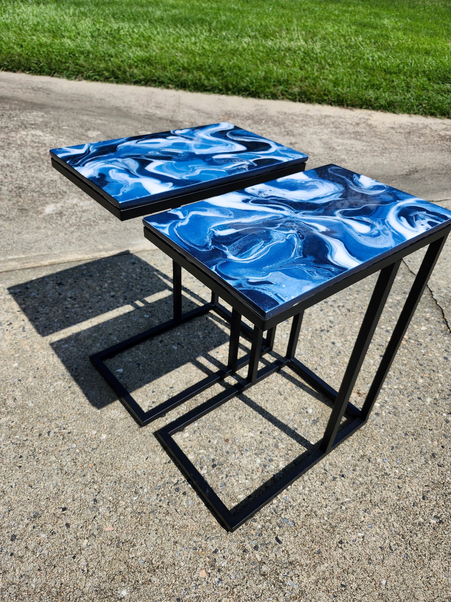 Navy metallic blue, + White Swirl "C" Table(s)