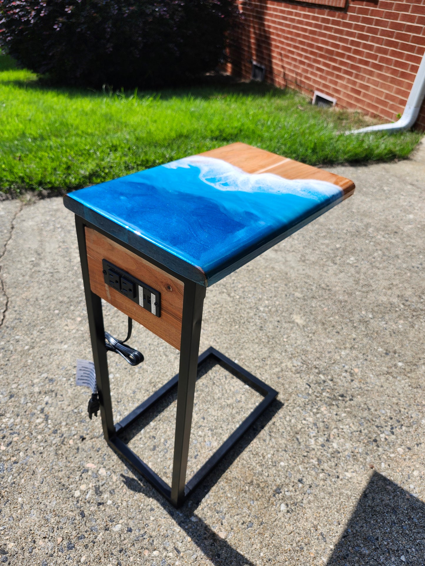 Ocean C Table | Outlets | Pacific Blue
