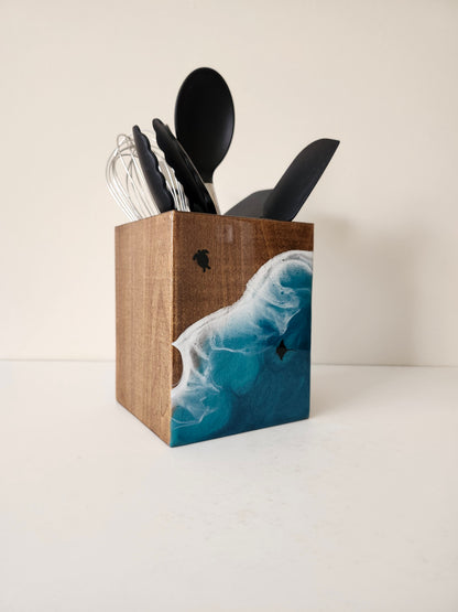 Utensil Holder with Turtle + Stingray | Caribbean Ocean