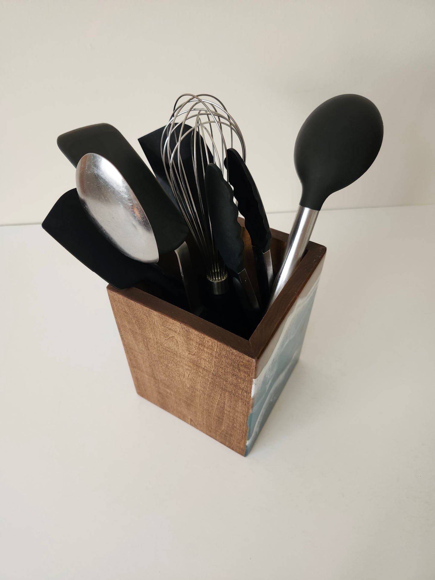 Utensil Holder with Turtle + Stingray | Caribbean Ocean