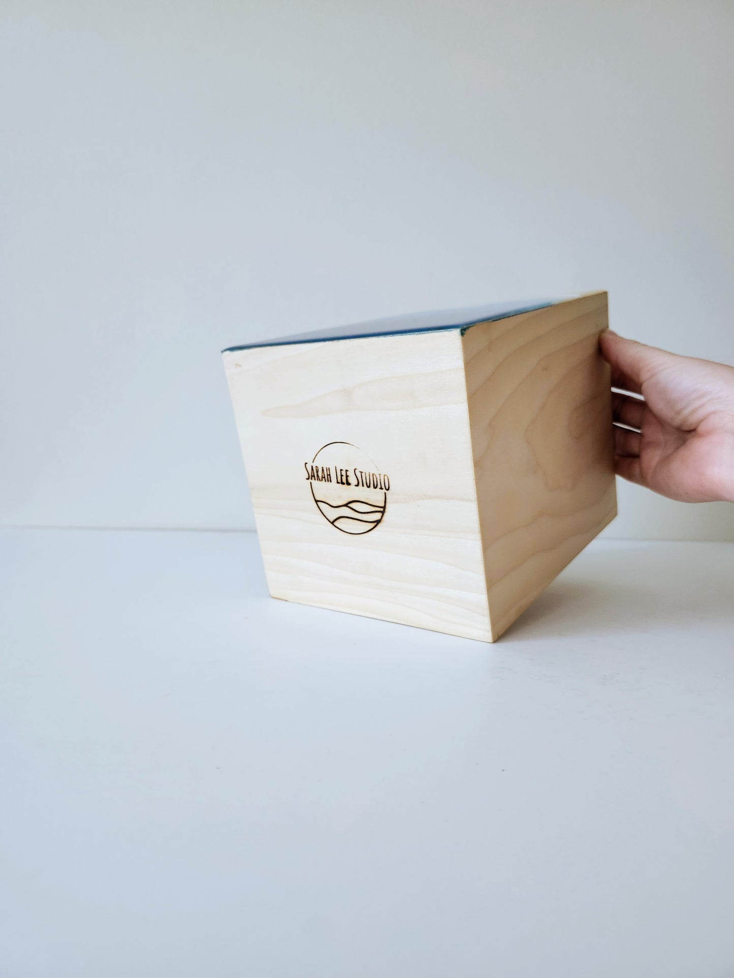 Utensil Holder with Turtle | Pacific Ocean