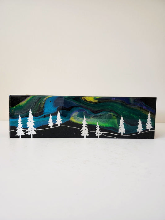 Aurora Inspired Tea Box (Blue+Green sky, silver trees)