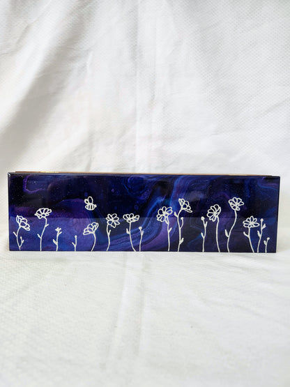 Silver Flower Tea Box (cosmos)