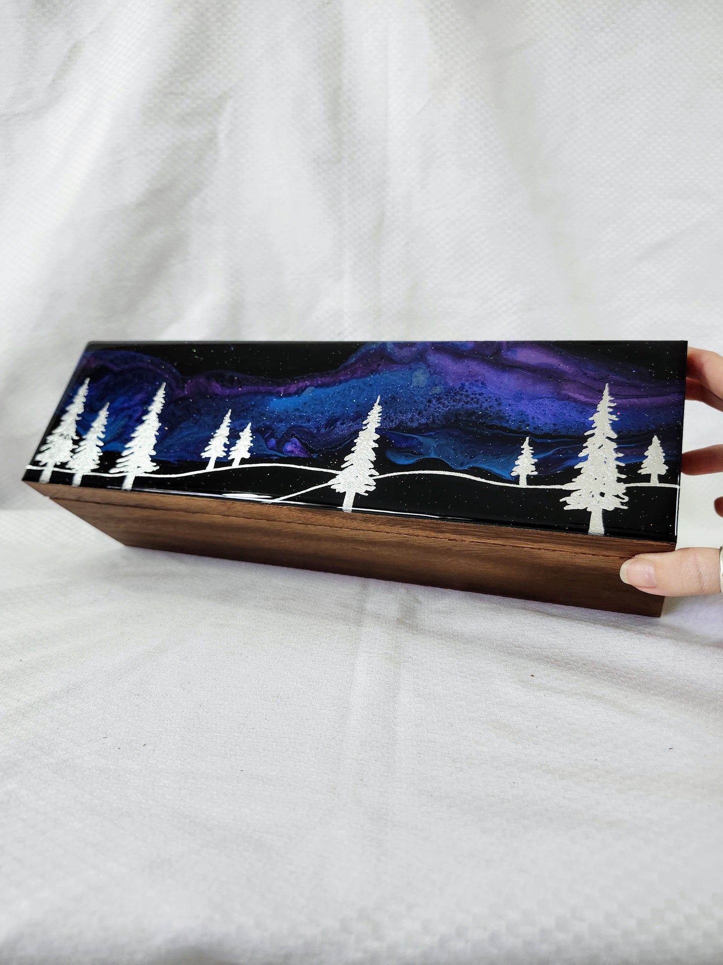 Aurora Inspired Tea Box (Blue sky silver trees)