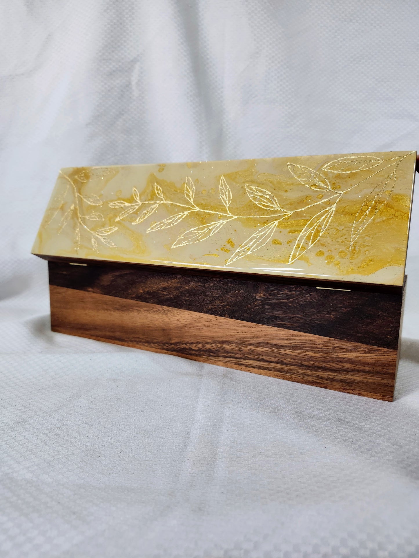 Gold Leaf Tea Box