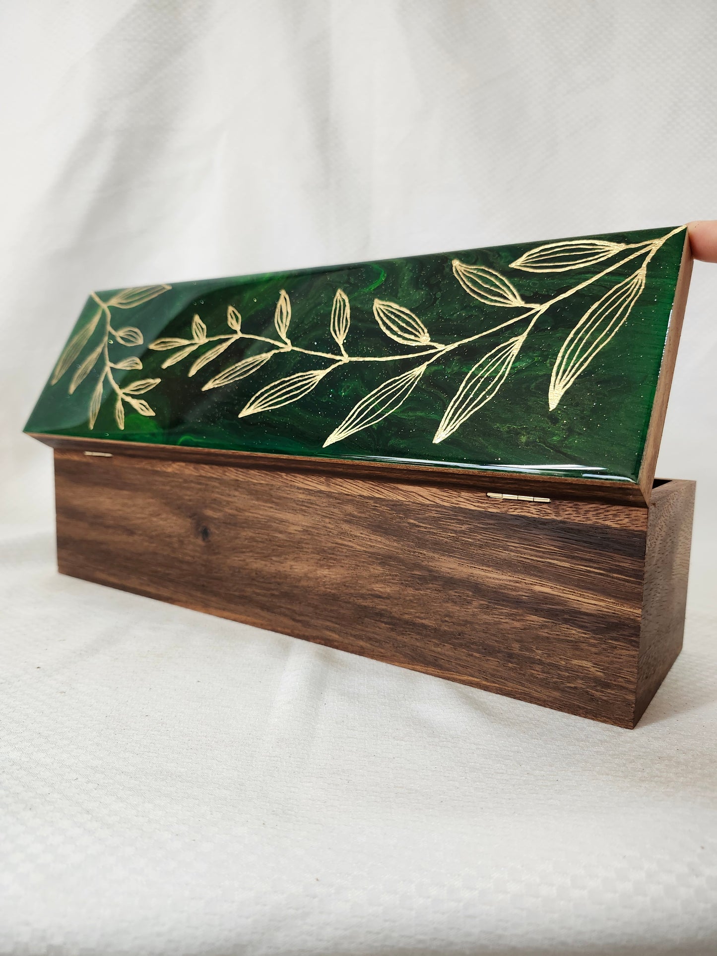 Gold Leaves Tea Box
