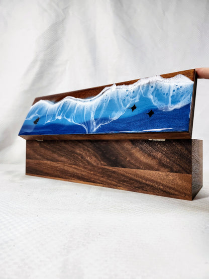 Ocean Tea Box | Wood Beach with Sea Turtle + Stingrays | Pacific Blue Ocean