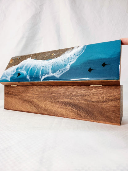 Ocean Tea Box | Texture Beach with Stingrays + Sea Turtle | Caribbean Ocean