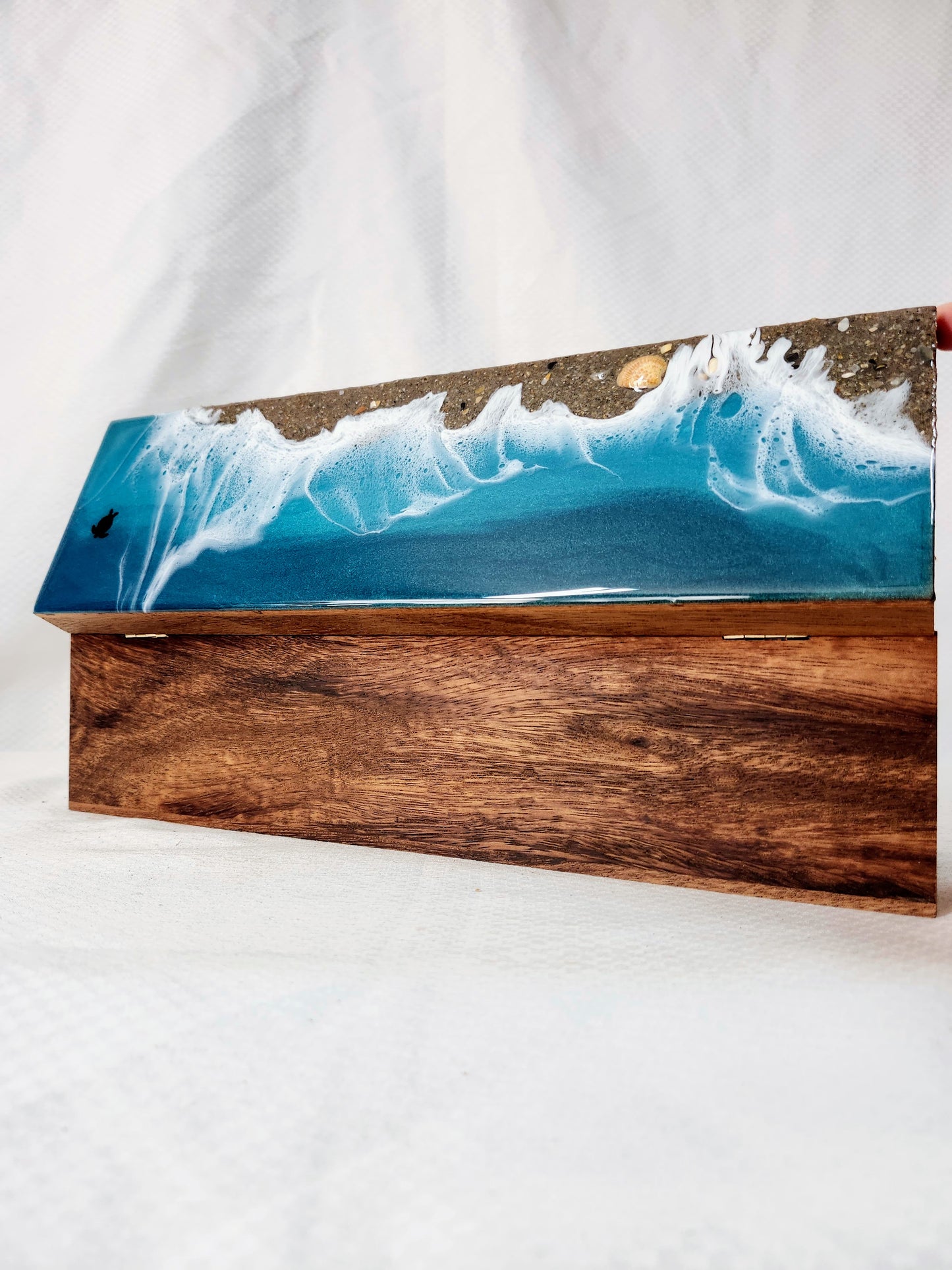 Ocean Tea Box | Texture Beach with Sea Turtle | Caribbean Ocean