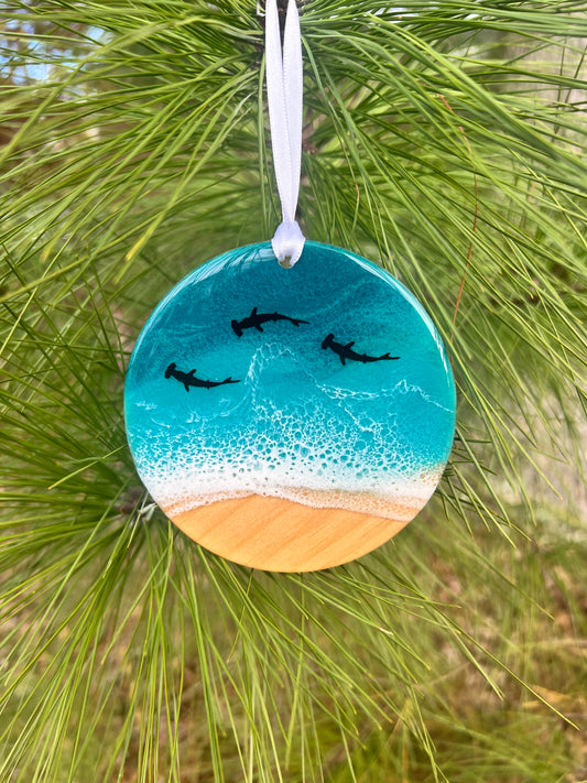 Ornament | Circle Shaped | Various Ocean Colors and Animal Options