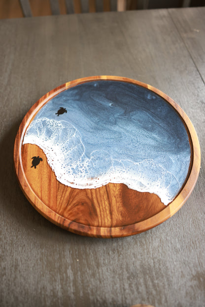 Lazy Susan | Stormy Ocean with Sea Turtles