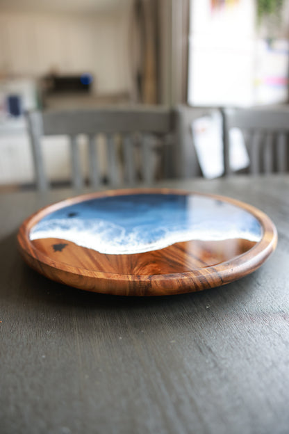 Lazy Susan | Stormy Ocean with Sea Turtles