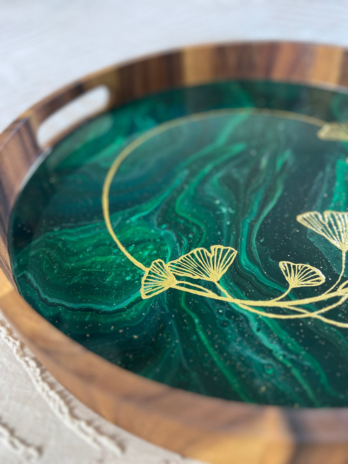 Circle Gold Ginkgo Serving Tray | Medium
