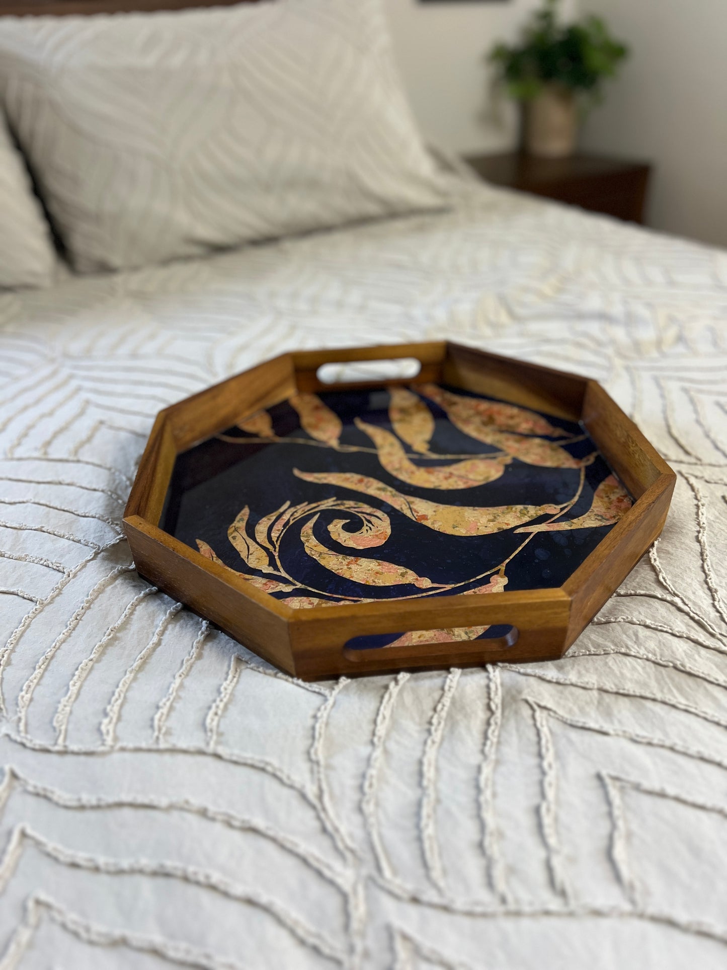 Gilded Kelp Serving Tray | Medium