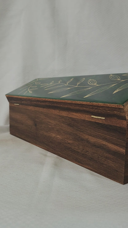 Gold Leaves Tea Box