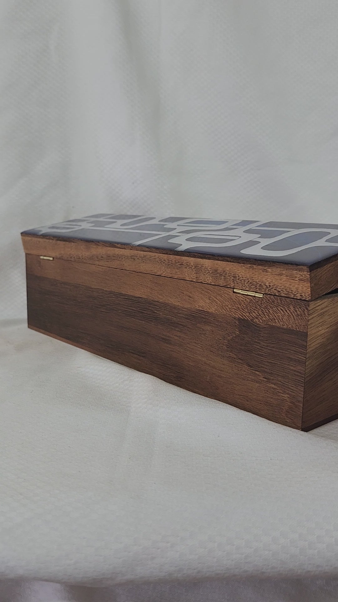 Mid Century Modern Tea Box (silver) – Sarah Lee Studio