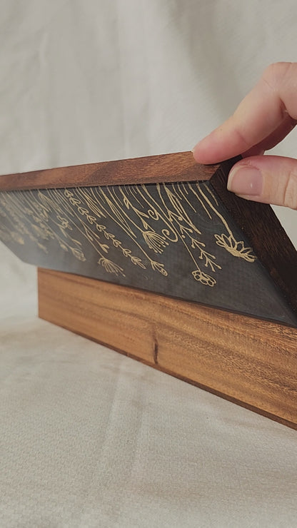 Wild Flower Tea Box (gold)