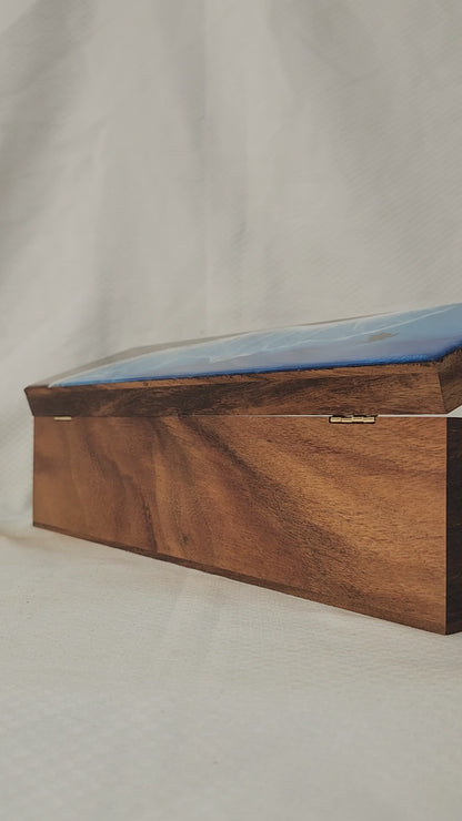 Ocean Tea Box | Wood Beach with Sea Turtle | Pacific Blue Ocean